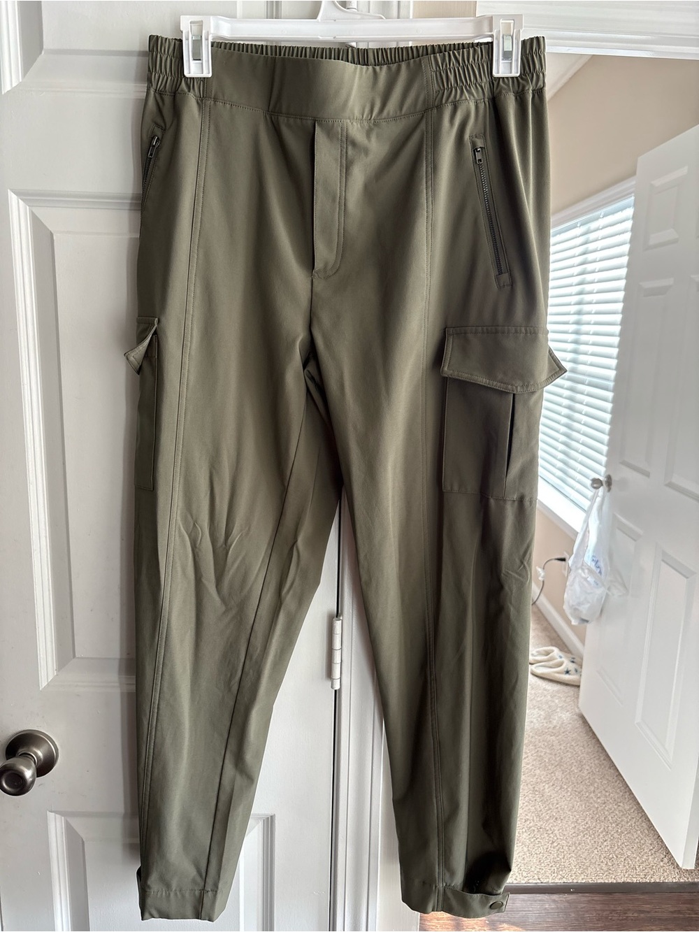 Mondetta Olive Cargo Jogger Pants